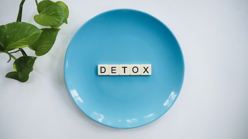 What is the best way to do a detox?