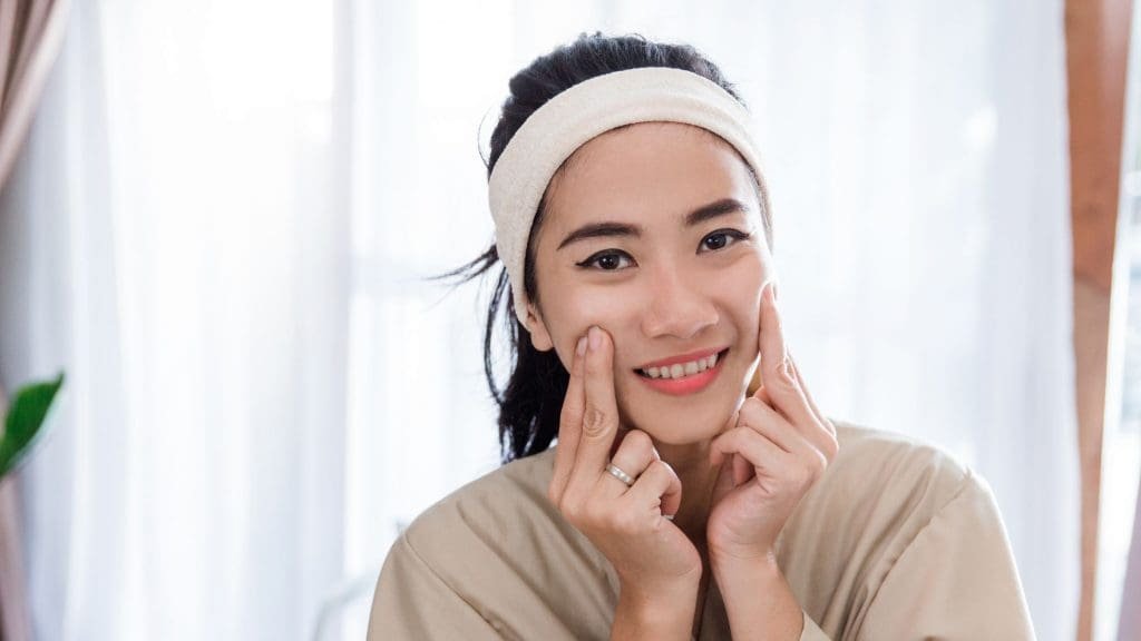 three facial massage techniques