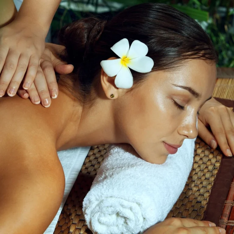 Spa in Tri Taylor In chicago